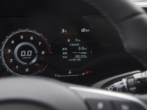 20221.5L CVT LUXF п؅^(q)