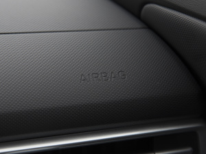 20221.5L CVT LUXF п؅^(q)