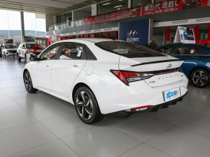 2022240TGDi DCT GLXӢ 45