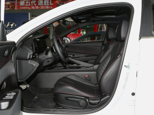 2022240TGDi DCT GLXӢ ǰſg