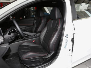 2022240TGDi DCT GLXӢ {