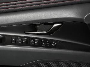 2022240TGDi DCT GLXӢ п؅^