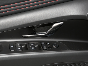 2022240TGDi DCT LUXF п؅^