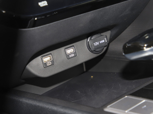 20221.5L CVT 20o п؅^