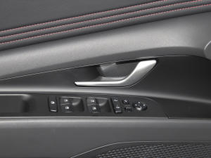 20221.5L CVT 20o п؅^