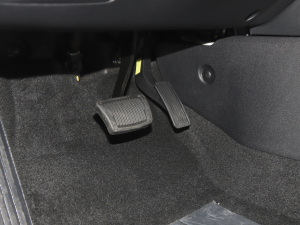 20221.5L CVT 20o п؅^