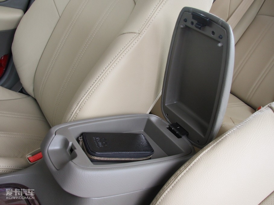 2009�����S 2.0GL �Ԅ����F��