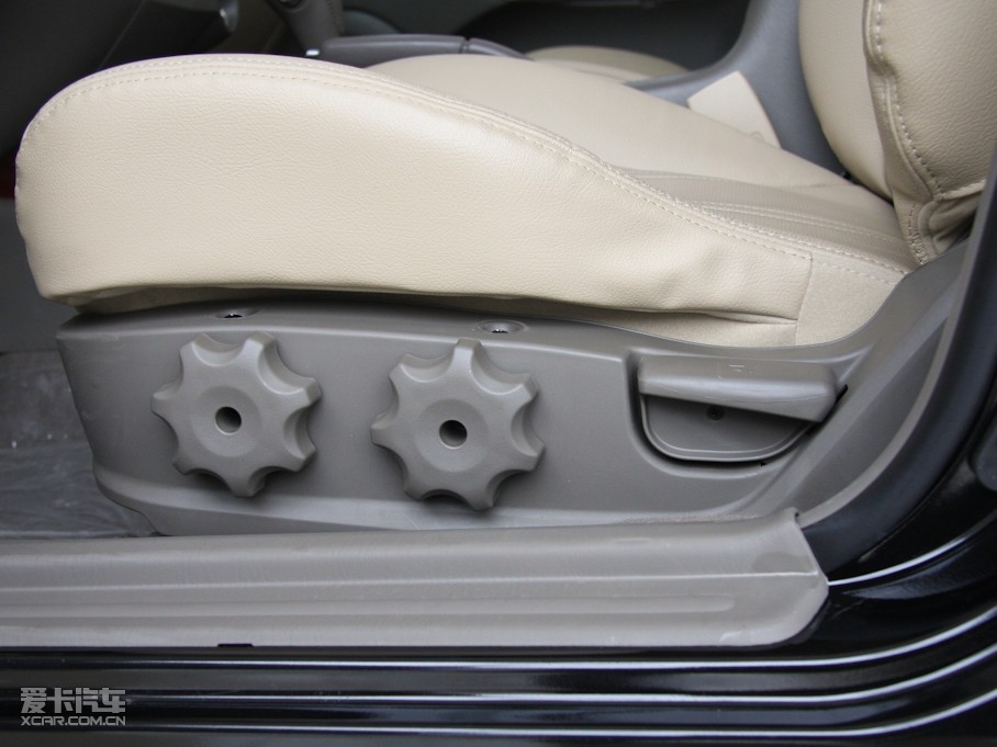 2009�����S 2.0GL �Ԅ����F��