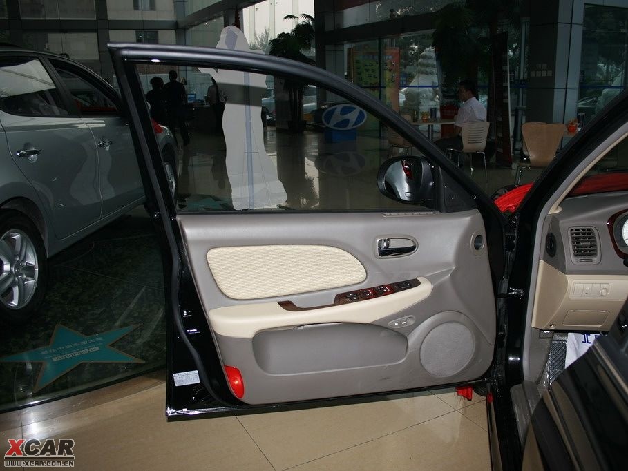 2009�����S 2.0GL �քӺ��A��