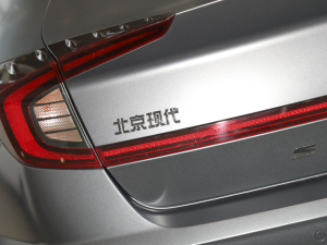 2022270TGDi DCT 20o ^