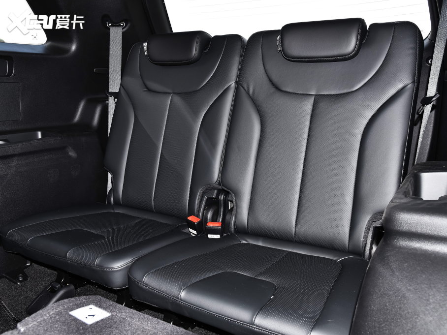 2023F_ м 380T GDi ԄӃLUXF