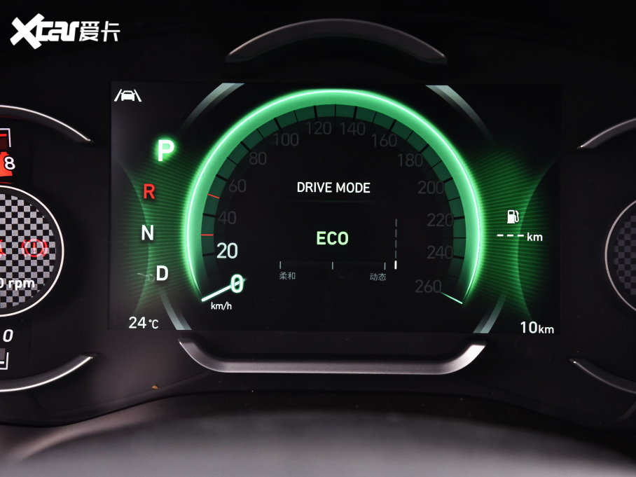 2023F_ м 380T GDi ԄӃLUXF