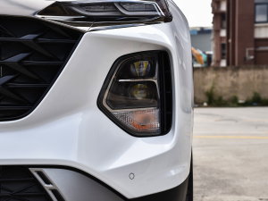 2023м 380T GDi ԄӃLUXF ^