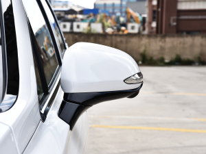 2023м 380T GDi ԄӃLUXF ^