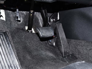 2023м 380T GDi ԄӃLUXF п؅^