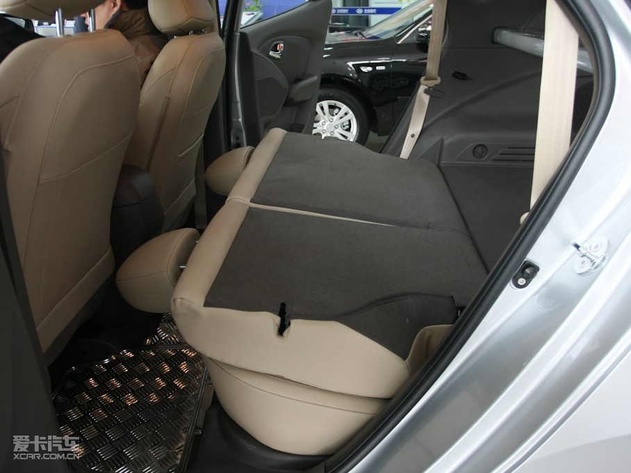 2010Fix35 2.4L ԄӃF