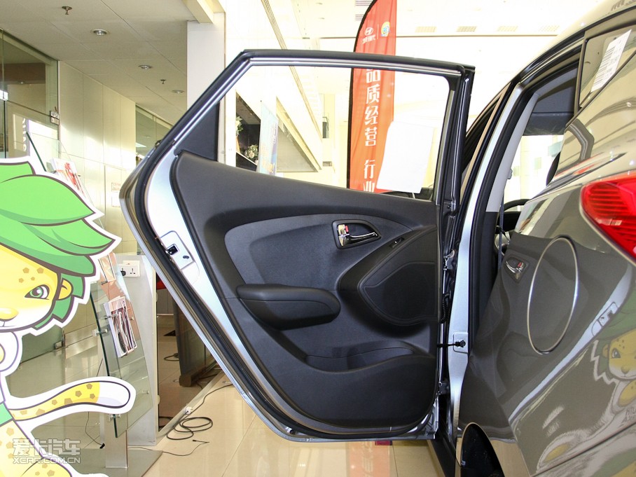 2010��F(xi��n)��ix35 2.0L �քӃ��(q��)���J��