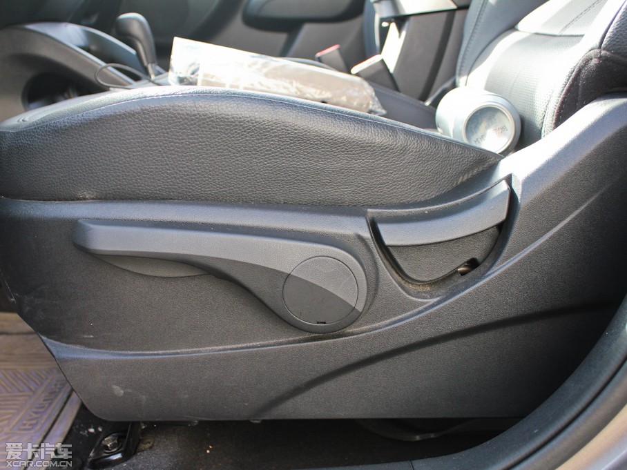 2010F(xin)ix35 2.0L Ԅ(dng)(q)Ӣ