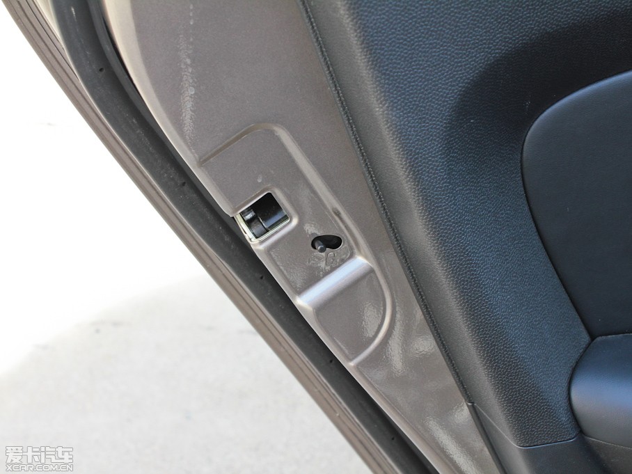 2010Fix35 2.0L ԄӃ򌾫Ӣ