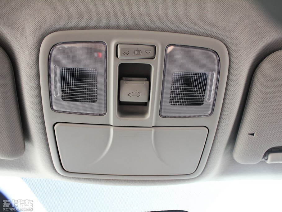 2010F(xin)ix35 2.0L Ԅ(dng)(q)Ӣ