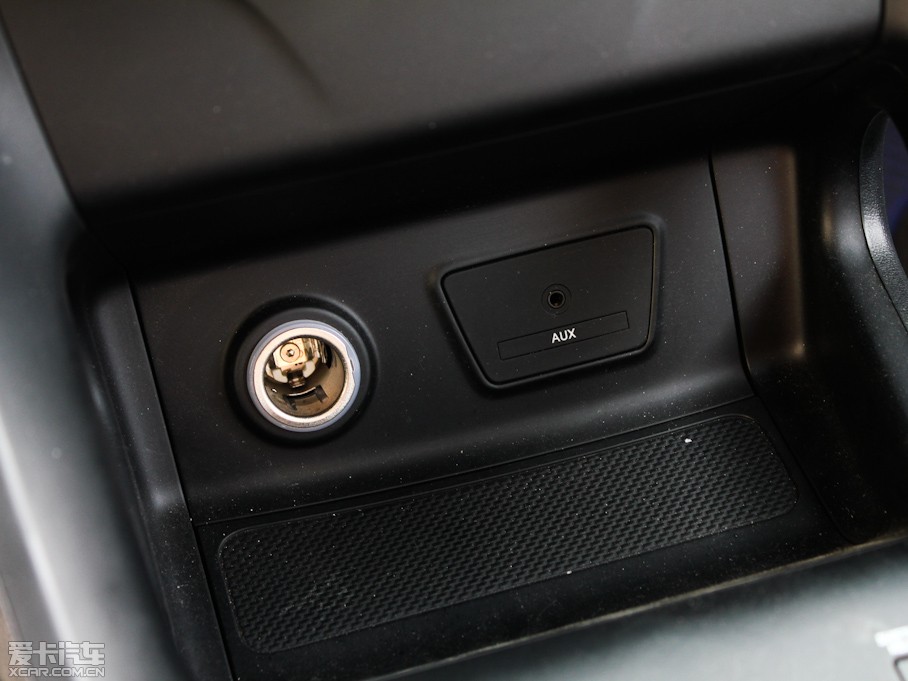 2010F(xin)ix35 2.0L Ԅ(dng)(q)Ӣ