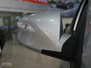 2010款2.4L 自动两驱尊贵版 细节外观