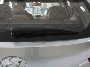2010款2.4L 自动两驱尊贵版 细节外观