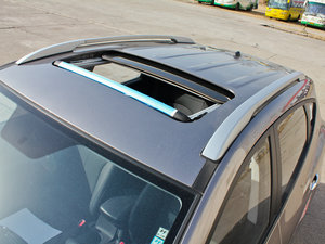 2010款2.0L 自动两驱精英版 细节外观