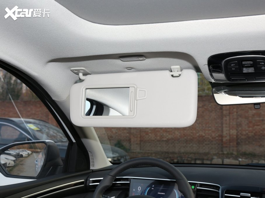 2023;L ;L 1.5T ԄӃLUXF