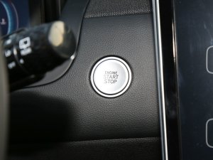 2023;L 1.5T ԄӃLUXF п؅^