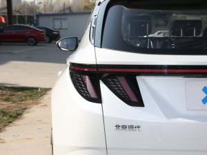 2023;L 1.5T ԄӃGLXӢ ^