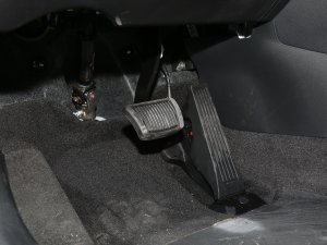 2023;L 1.5T ԄӃGLXӢ п؅^