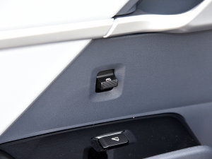 20232.0L FLUX ܇ƅ^(q)