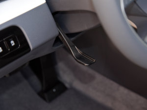 20232.0L FLUX п؅^(q)