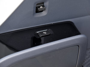 20232.0L FLUX п؅^(q)