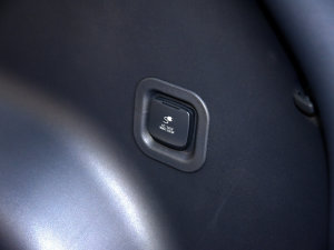 20232.0L FLUX п؅^(q)