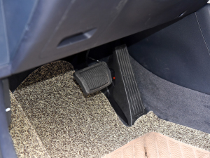 20232.0L ŞTOP п؅^