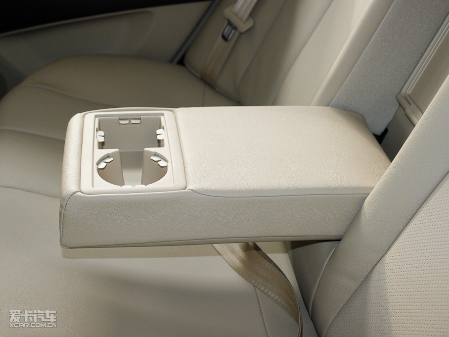 2010(dng) 1.6 GLS Ԅ(dng)