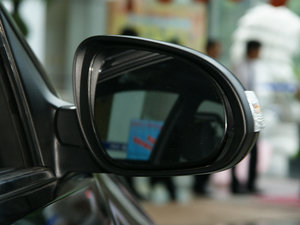 2010款1.6 GLS 手动 细节外观