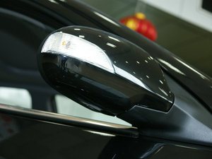 2010款1.6 GLS 手动 细节外观