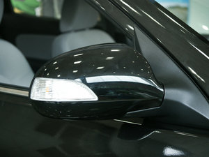 2010款1.6 GLS 手动 细节外观