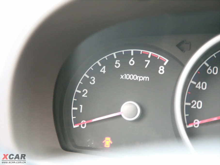 2010?li)?dng) 1.6 GL Ԅ(dng)