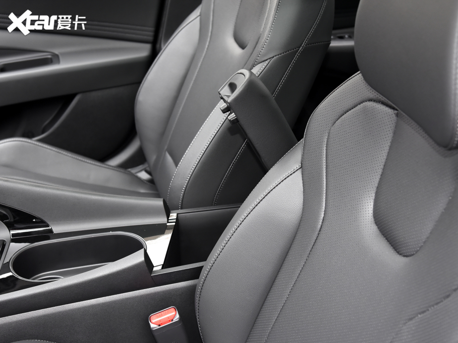 2023�����m�� 1.5L CVT TOP��Ş��