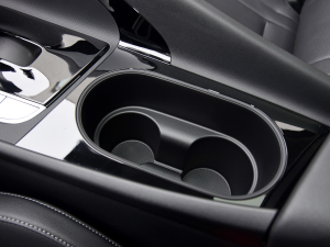 2023款1.5L CVT TOP旗舰版 前排杯架