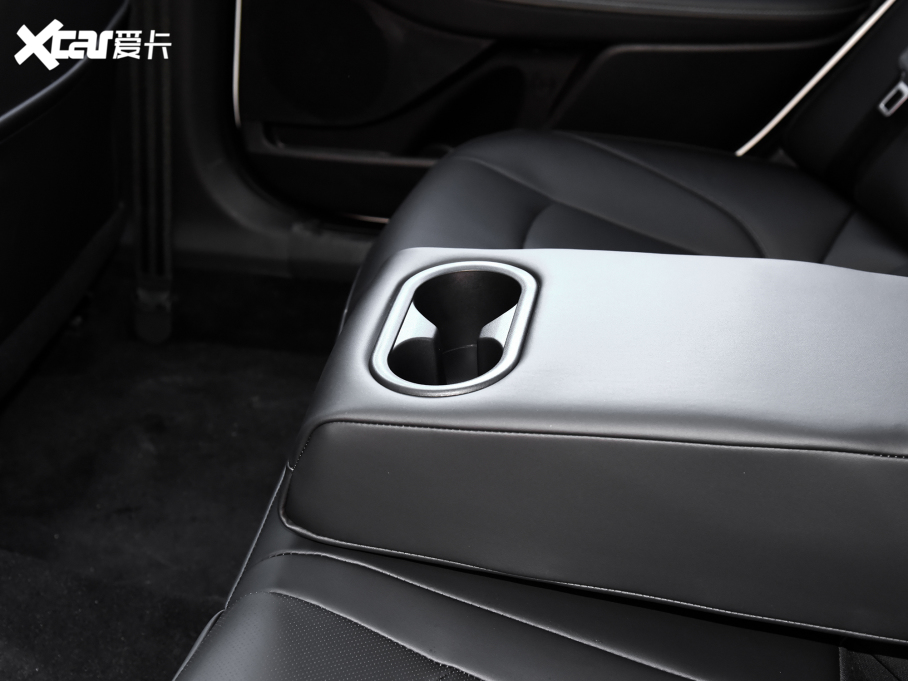 2024�����{�� 1.5T Max