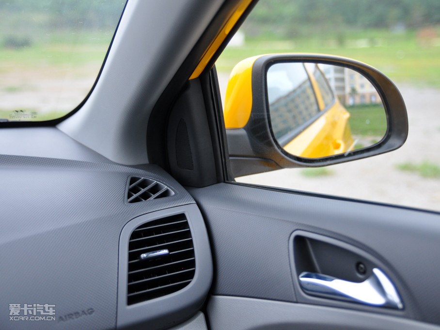 2010{ 1.6L GLS Ԅ(dng)F