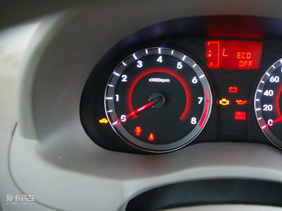 2010{ 1.4L GLS ԄӺA