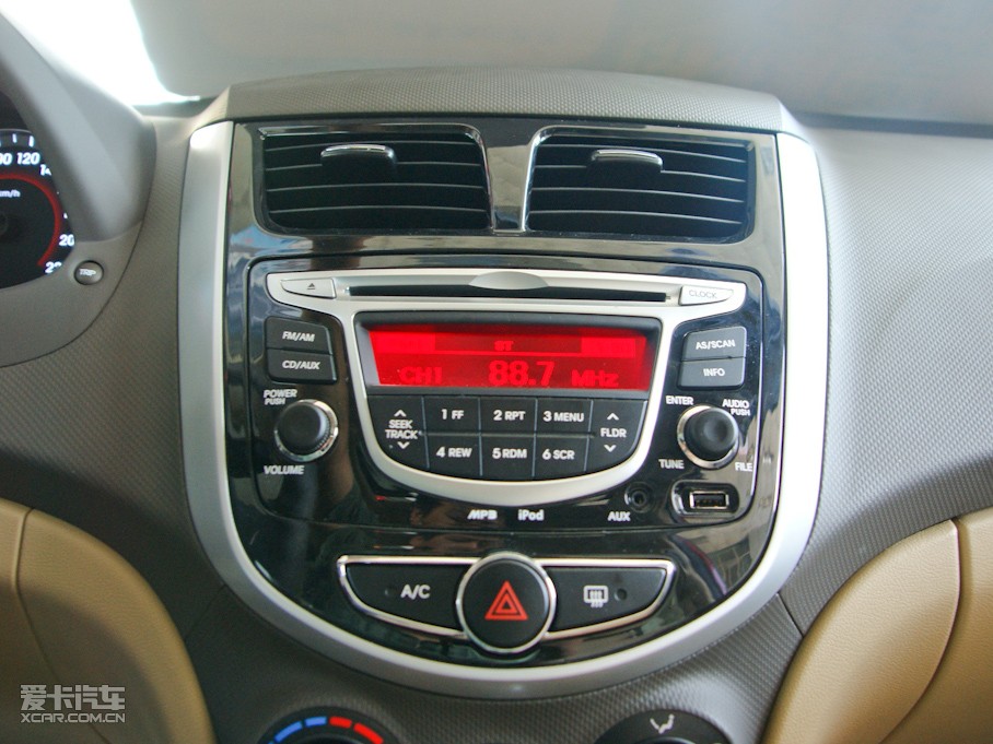 2010{ 1.4L GLS ԄӺA