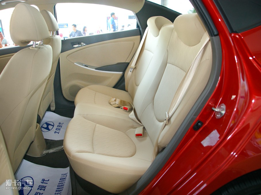 2010{ 1.4L GLS ԄӺA