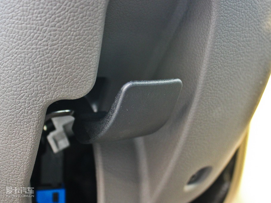 2010{ 1.6L GLS Ԅ(dng)F